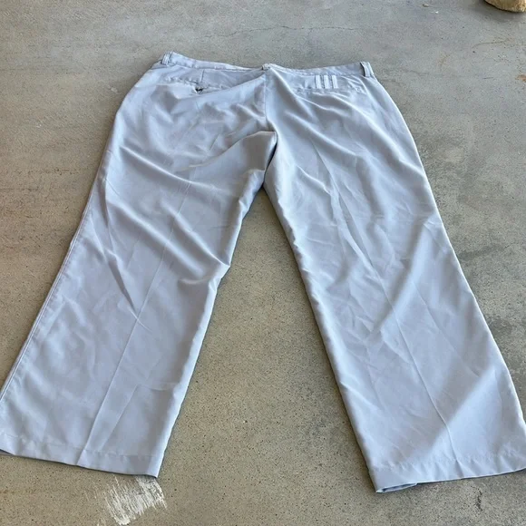 Adidas ClimaLite Light Gray Performance Golf Pants, 40X32 - Picture 7 of 9